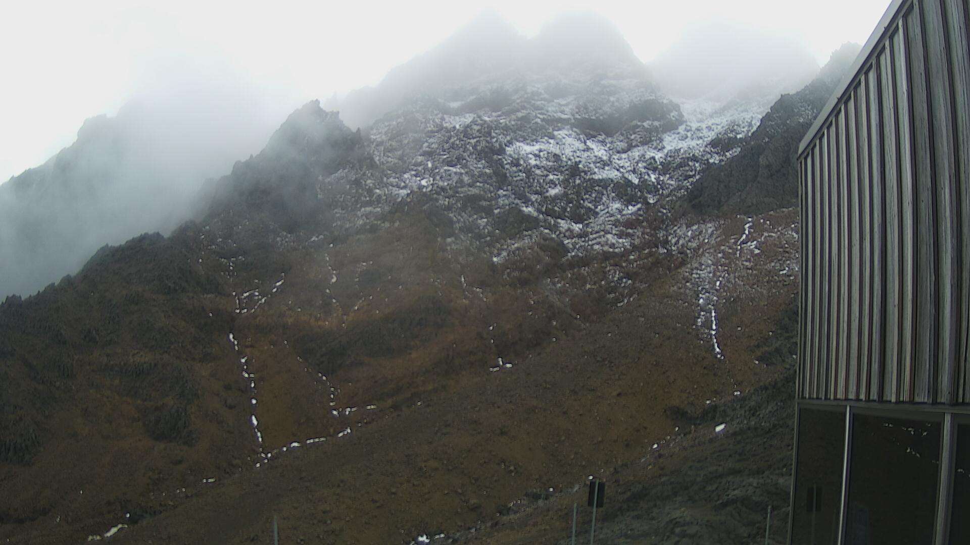 The Pinnacles Webcam: Current Pinnacles webcam image from Whakapapa on Mt Ruapehu in Tongariro National Park.
